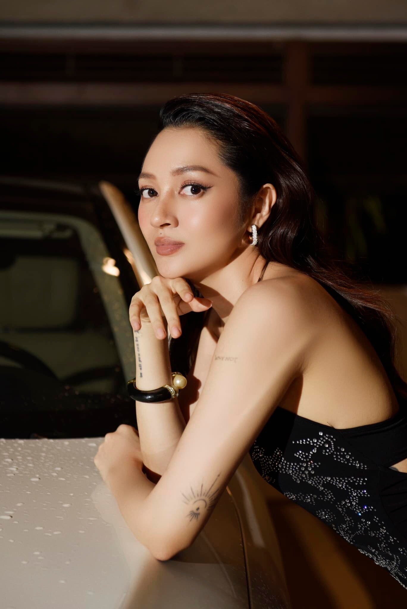 Sao Việt 5/10: Vợ chồng NSND Hồng Vân trẻ trung, khỏe khoắn sau khi giảm cân - Ảnh 7.