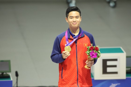 Xạ thủ vàng Phạm Quang Huy đã trở lại tập luyện chuẩn bị đi Hàn Quốc thi đấu - Ảnh 1.
