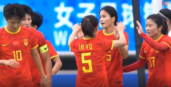 25 giây đã ghi bàn, ĐT Trung Quốc biến đối thủ thành rổ đựng bóng, đoạt huy chương Asiad - Ảnh 2.