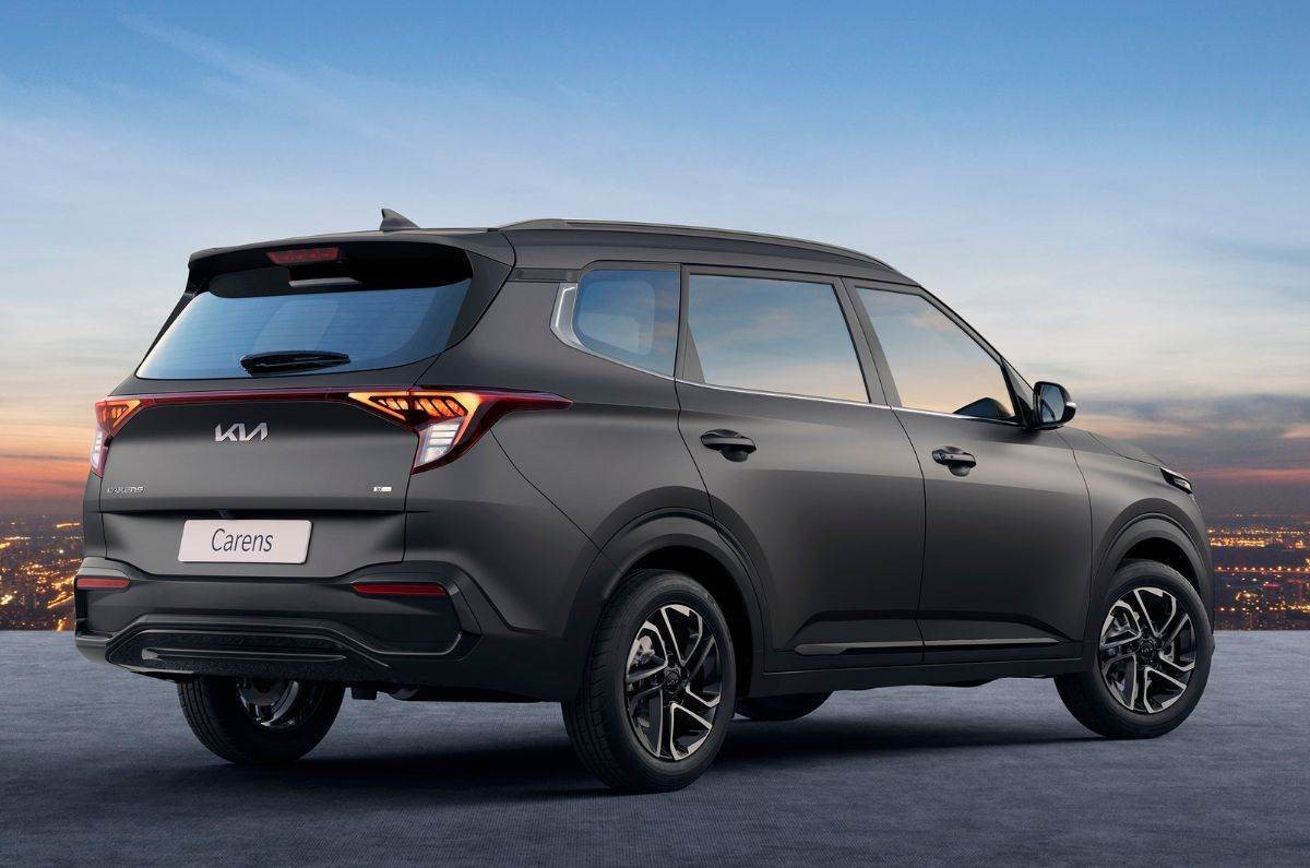 Đối thủ ngáng đường Mitsubishi Xpander trình làng phiên bản mới: thiết kế ấn tượng nhìn là mê, giá từ 555 triệu đồng - Ảnh 2.