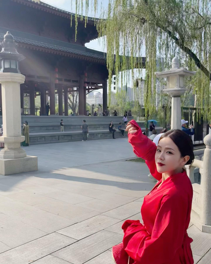 Vợ chồng Đông Nhi dự đám cưới em gái, nhan sắc cô dâu là tiểu thư tập đoàn gây sốt - Ảnh 5.