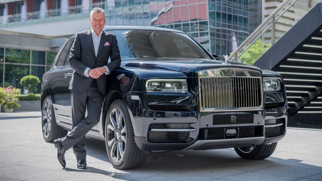 Động thái bất ngờ của CEO Rolls-Royce khi hãng xe đạt doanh số kỷ lục - Ảnh 1.