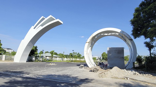 Mãn nhãn với công viên gần 100 tỷ sắp hoàn thiện chào mừng 20 năm thành lập quận Long Biên - Ảnh 6.