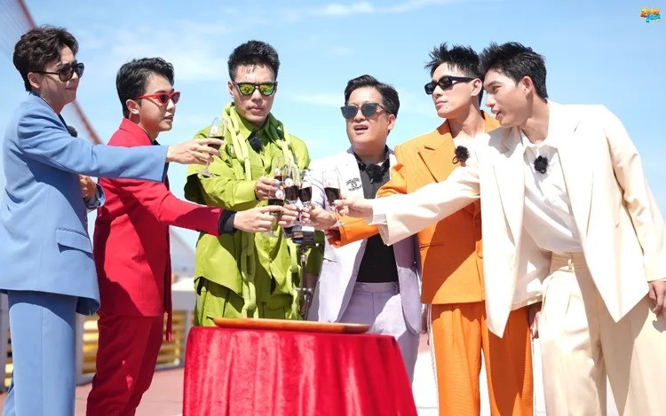 Sự độc hại của game show người mẫu có Hà Hồ, Thanh Hằng - Ảnh 6.