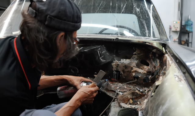 Thợ Việt hồi sinh Mercedes 280SE 55 tuổi: Nội thất làm lại 100%, có chi tiết lấy từ Rolls-Royce - Ảnh 2.