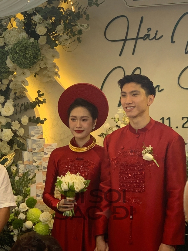 Doãn Hải My bật khóc nức nở khi nhận của hồi môn trong ngày về nhà chồng - Ảnh 1. Doãn Hải My bật khóc nức nở khi nhận của hồi môn trong ngày về nhà chồng - Ảnh 1.