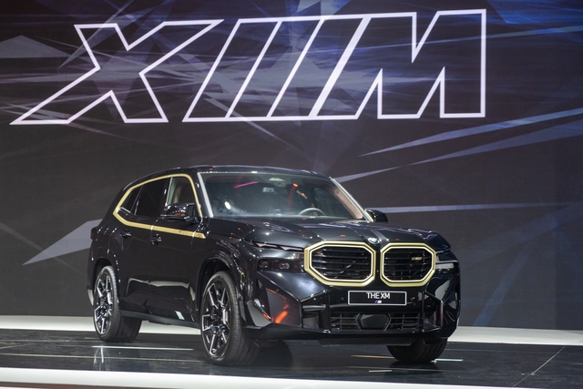 BMW XM ra mắt Việt Nam với giá 11 tỷ: Đắt nhất, mạnh nhất của hãng, tiệm cận Lamborghini Urus - Ảnh 1.