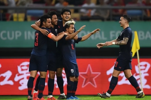 Lý do khiến tuyển Trung Quốc dễ thất bại trước Thái Lan ở “trận đấu 6 điểm” - Ảnh 2.