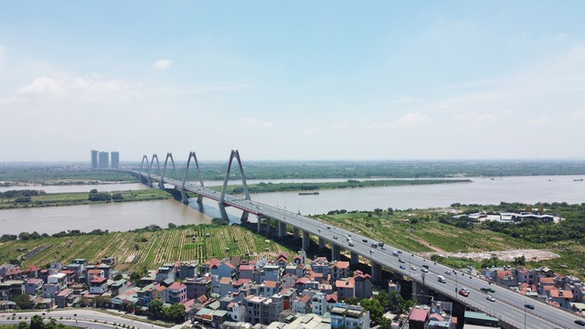 Huyện được Hà Nội ưu tiên nguồn lực để lên quận: Có siêu dự án 4,2 tỷ USD với tháp cao nhất Việt Nam, sắp xây các cầu nghìn tỷ - Ảnh 3.