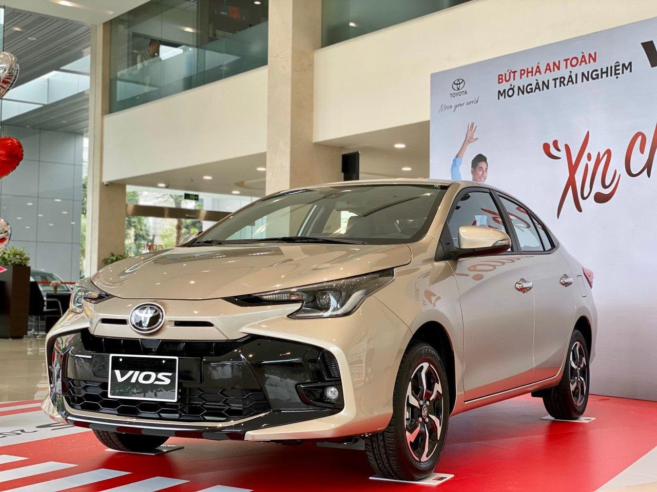 Sedan hạng B tại Việt Nam: Toyota Vios trở lại đường đua - Ảnh 1.