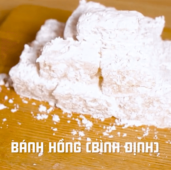 Khách Tây mê mẩn món bánh đặc sản của miền Trung, nhiều người Việt nhận xét chưa nghe tên bao giờ - Ảnh 1.