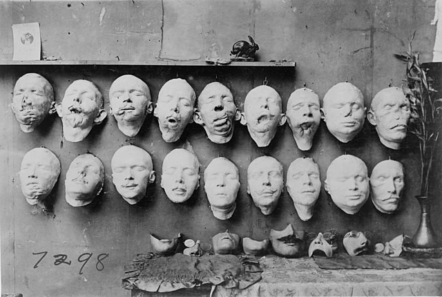 Nhà điêu khắc giúp vô số người Mỹ tái sinh gương mặt - Ảnh 3.