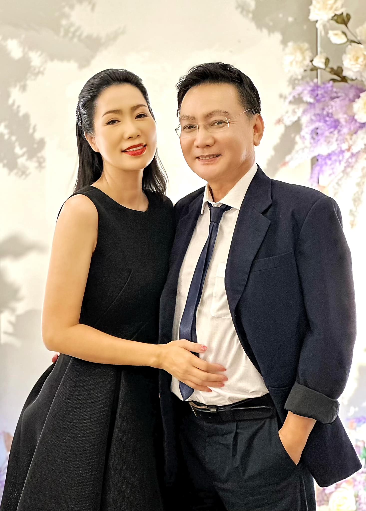 Á hậu Việt duy nhất được xét NSND: Tuổi 52 vẫn đẹp gợi cảm, được chồng doanh nhân yêu chiều - Ảnh 3.