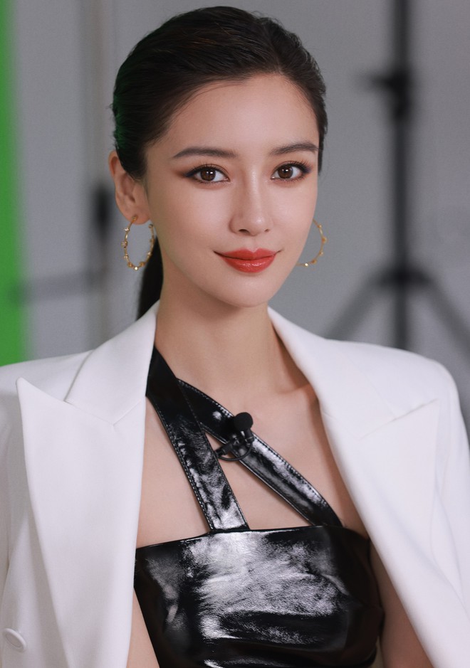  Angelababy còn lại gì khi bị cấm sóng ở tuổi 34  - Ảnh 8.