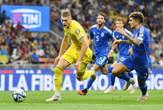 HLV tuyển Ukraine chỉ trích người đứng đầu UEFA “thiên vị” Italy - Ảnh 2.