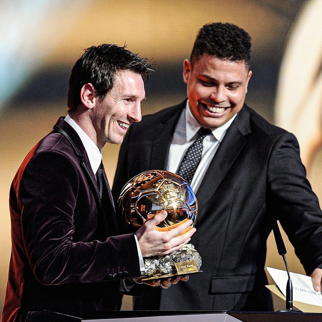 Messi: Ronaldo là tiền đạo hay nhất tôi từng được chứng kiến - Ảnh 1.