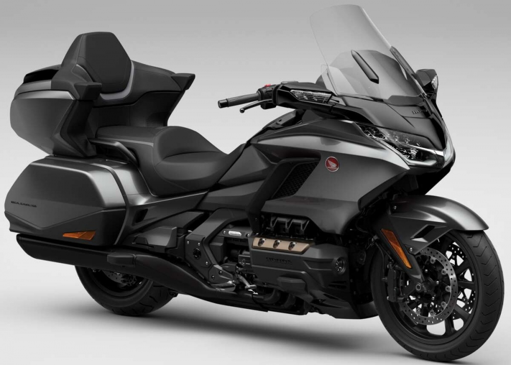 Ngắm mẫu mô tô đường trường giá hơn 1 tỷ - Honda Gold Wing Tour 2023 - Ảnh 2.