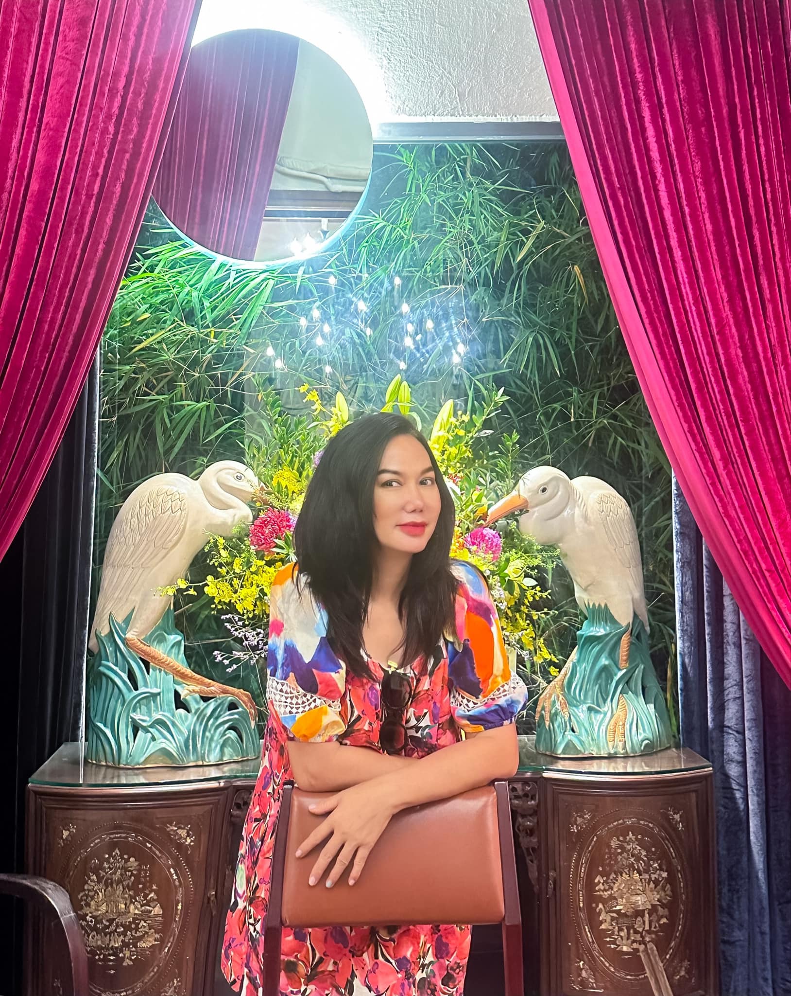 Nữ hoàng ảnh lịch 56 tuổi không kết hôn, sinh con vì cú sốc tình cảm, giờ sống tự tại, đẹp quyến rũ - Ảnh 5.