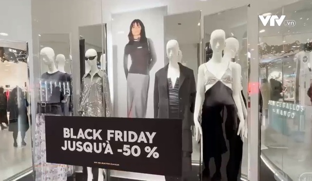 Black Friday ảm đạm tại Pháp - Ảnh 1.