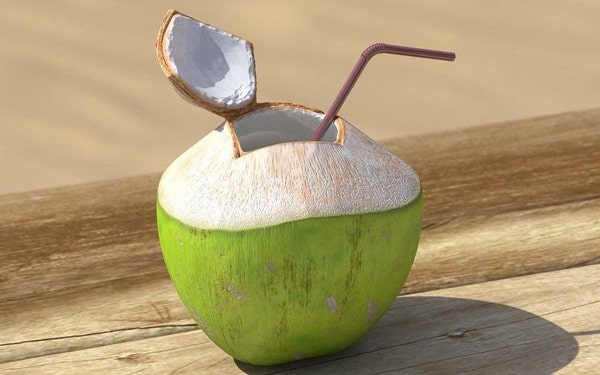 Sự thật chuyện uống nước dừa thường xuyên sẽ gây loãng máu và những thay đổi của cơ thể khi uống nhiều loại nước này - Ảnh 2.
