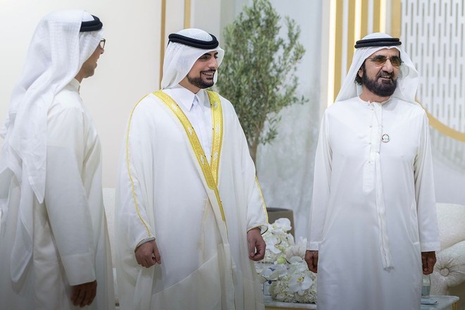 Đám cưới xa hoa của tỷ phú công nghệ và Công chúa Dubai: Váy đính kim cương, bánh cưới 7 tầng! - Ảnh 12.