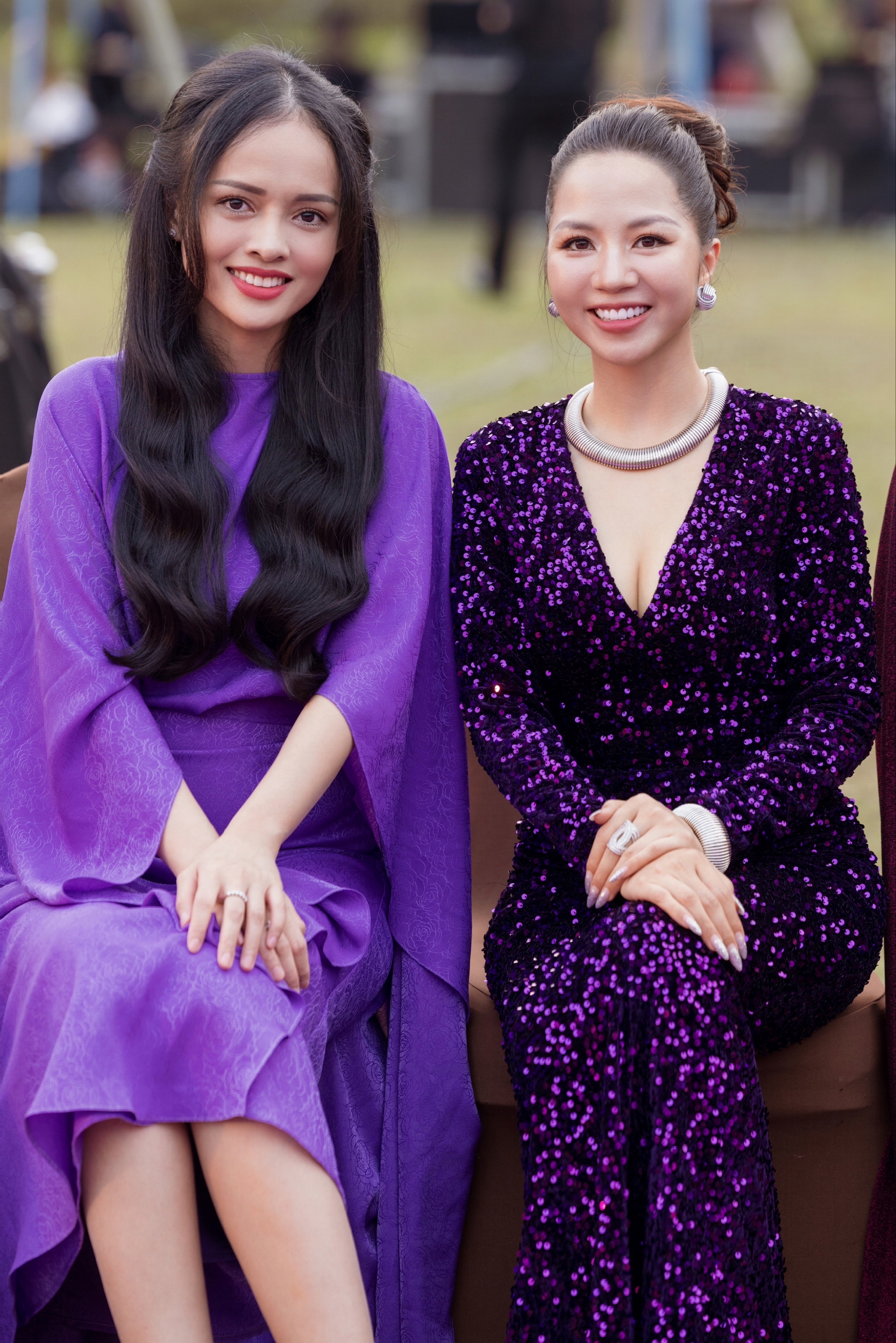 MC Thanh Trúc diện váy tím, nổi bật tại show thời trang của NTK Adrian Anh Tuấn - Ảnh 4.