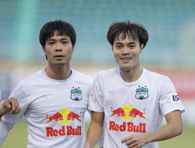 Công Phượng lộ tín hiệu không về V.League & sự tiếc nuối lớn cho bóng đá Việt Nam - Ảnh 1.