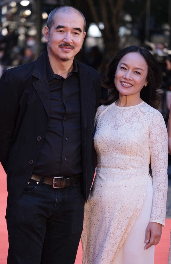 Cuộc hôn nhân kín tiếng của đạo diễn Bùi Thạc Chuyên và diễn viên Tú Oanh - Ảnh 5.