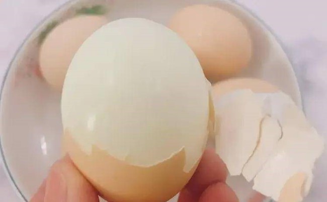 Khi luộc trứng đừng dùng nước lạnh, công thức 12345 mới là cách làm đúng - Ảnh 4.
