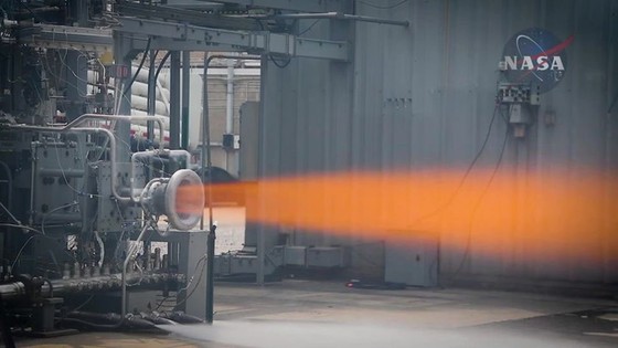 Thử nghiệm vòi phun của động cơ tên lửa in 3D - Ảnh 1.