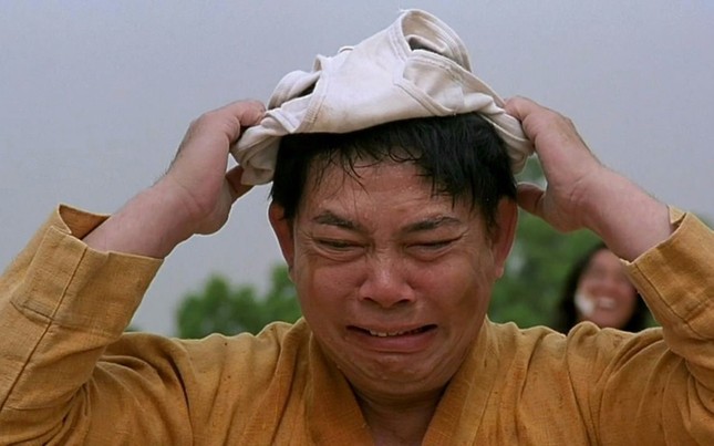 Nam diễn viên cạch mặt Châu Tinh Trì vì bị đập 8 cái chai vào đầu - Ảnh 4.