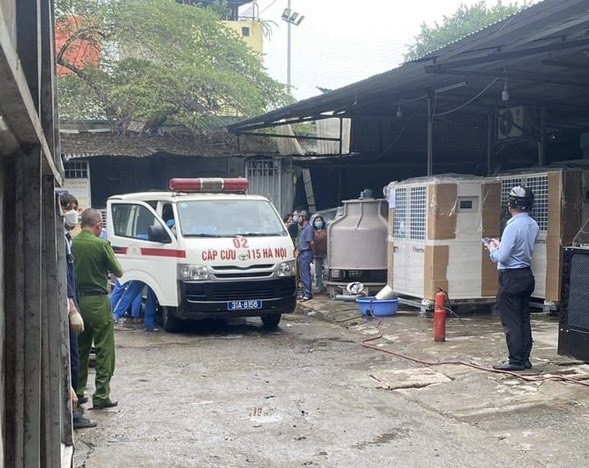 Nhân chứng kể lại vụ nổ ở Hà Nội: ‘Có người bị đứt lìa chân’ - Ảnh 1.