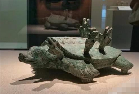 Lão nông câu cá ven sông, phát hiện rùa cổ 3.000 tuổi có 4 mũi tên đồng cắm sau lưng: Chuyên gia khẳng định trị giá ước tính 6.000 tỷ đồng - Ảnh 5.