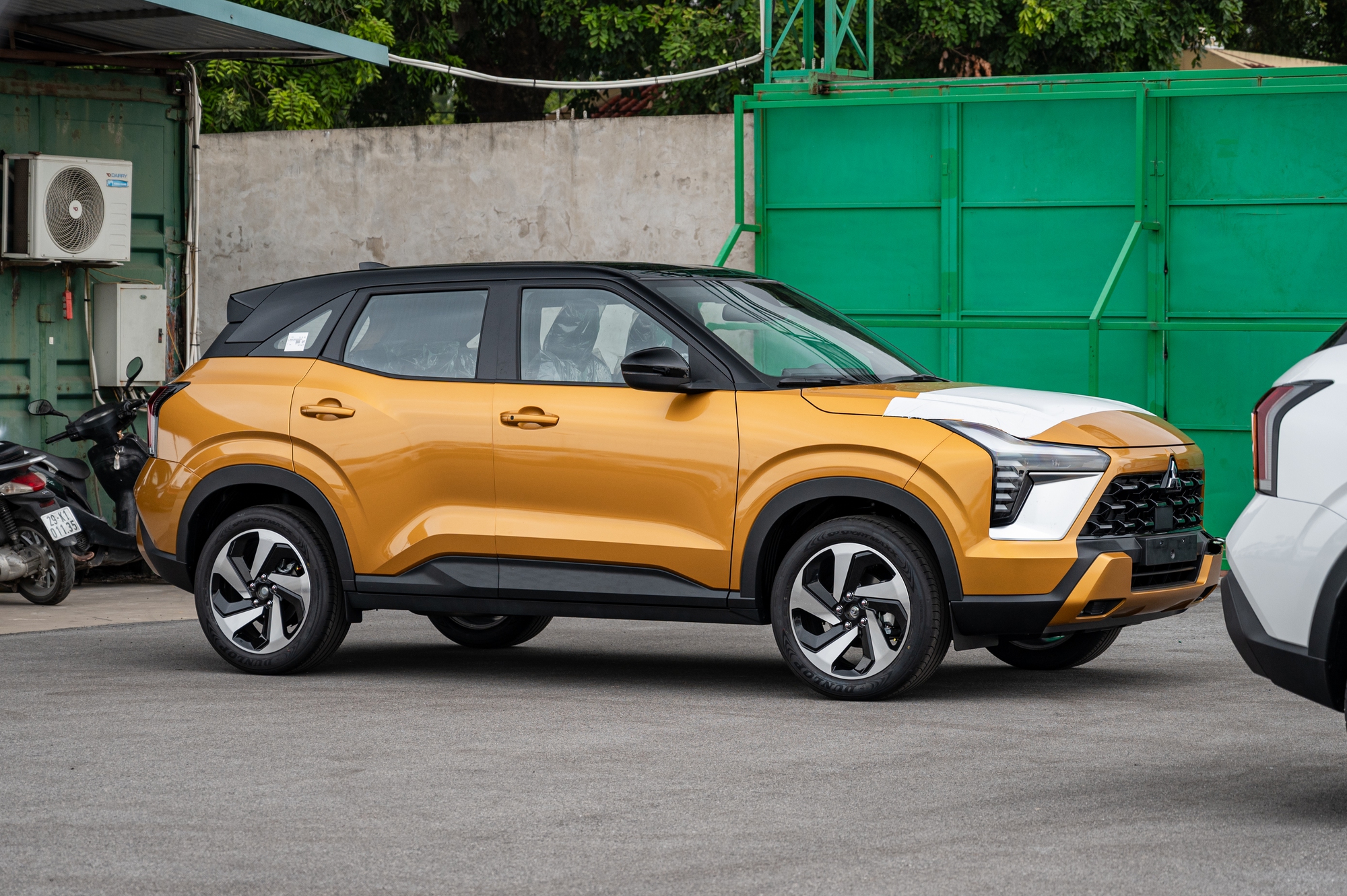 Lô Mitsubishi Xforce đầu tiên về VN: Đe dọa Creta, Seltos, ít nhất 3 bản, có ADAS - Ảnh 9.