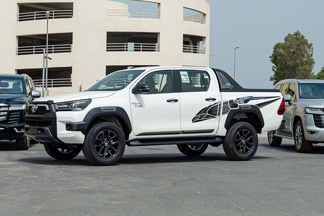 Đại lý nhận cọc Toyota Hilux 2024 tại Việt Nam: Dự kiến rẻ hơn cả trăm triệu, cơ hội thoát đội sổ phân khúc - Ảnh 1.