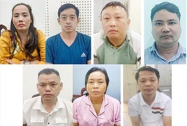 Tình tiết bất ngờ trong vụ 1 triệu USD nhuộm đen bị bắt giữ tại sân bay Tân Sơn Nhất - Ảnh 1.