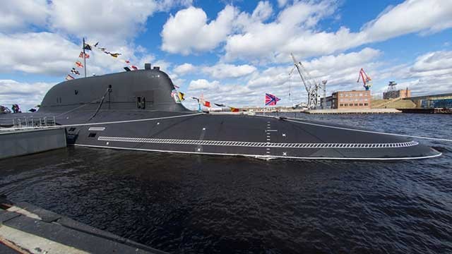 Nga mất 8 năm mới chế tạo được tàu ngầm hạt nhân K-564 Arkhangelsk - Ảnh 2.