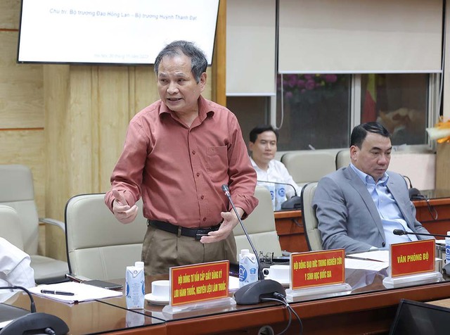 Việt Nam sẽ tiếp nhận công nghệ sản xuất vắc-xin mRNA từ WHO - Ảnh 2.