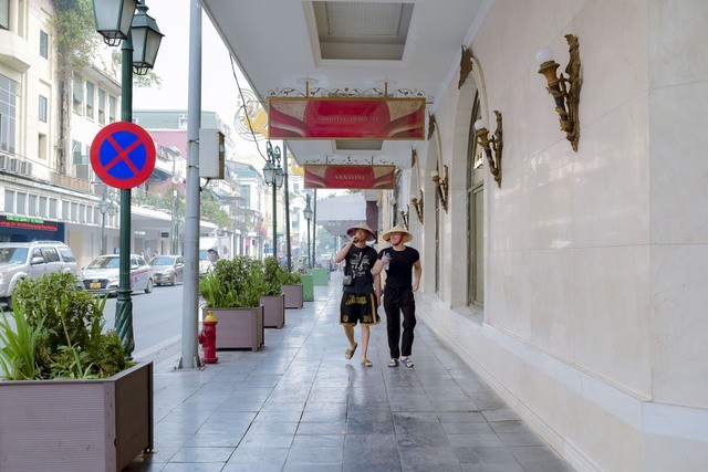 2 tuyến phố Việt có giá thuê đắt đỏ bậc nhất thế giới: Tràn ngập thời trang cao cấp, khách sạn 5 sao… - Ảnh 10.