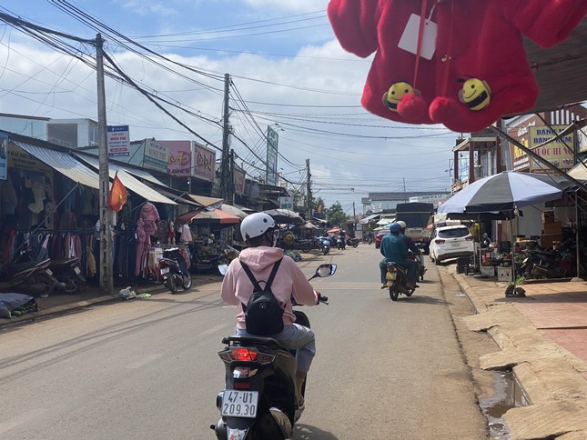 Khu chợ tiền tỷ chỉ duy nhất 1 tiểu thương buôn bán - Ảnh 3.