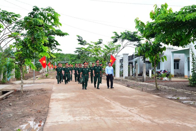 LLVT Quân khu 7 ngày càng vững mạnh - Ảnh 2.