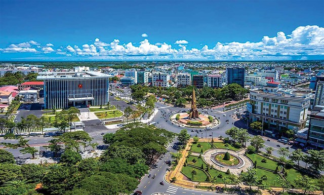 Tỉnh duy nhất của Việt Nam có 3 mặt giáp biển sẽ trở thành trung tâm kinh tế biển của cả nước - Ảnh 3.