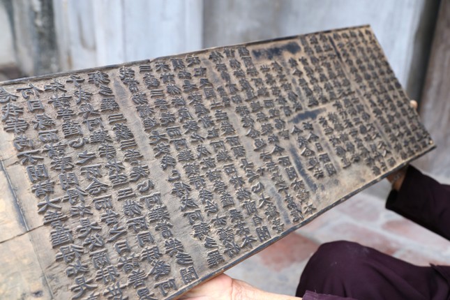 Ngôi chùa ở Nghệ An lưu giữ hơn 200 bản khắc kinh mộc cổ - Ảnh 11.