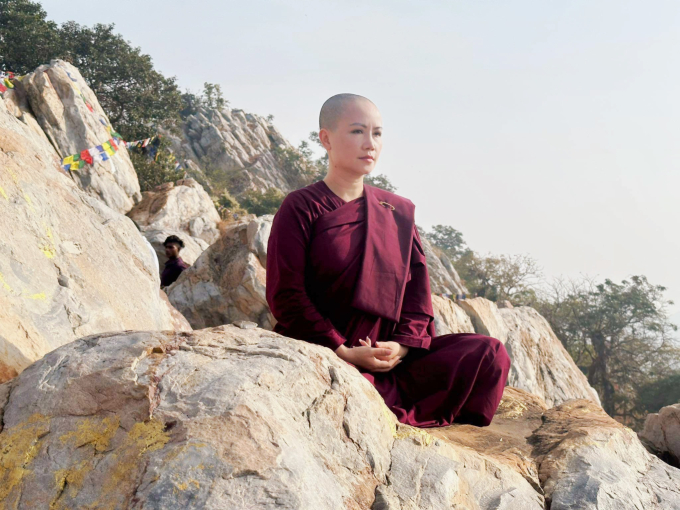 Nữ diễn viên Vbiz bất ngờ xuống tóc sau 4 lần đổ vỡ trong hôn nhân, lý do là gì? - Ảnh 2.