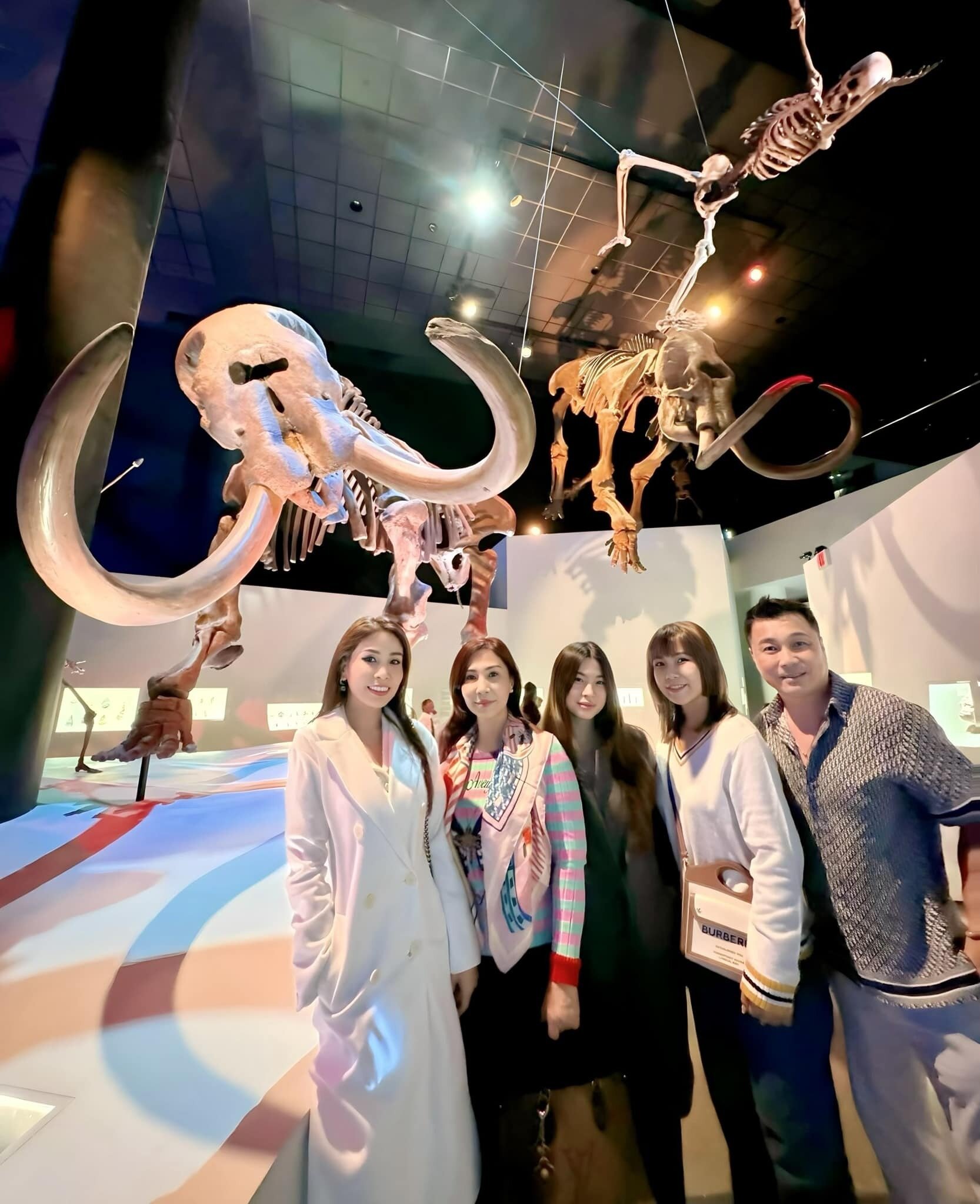 Sao Việt 11/12: Bình Minh lấy lại phong độ, Hoa hậu Tiểu Vy mặt mộc vẫn xinh đẹp - Ảnh 9.