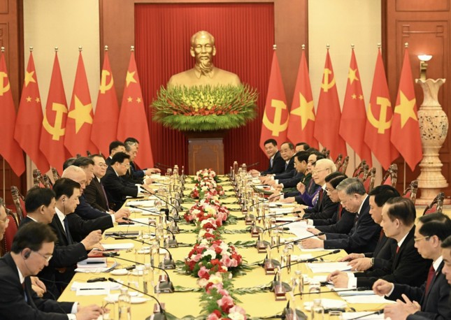 Tổng Bí thư Nguyễn Phú Trọng chủ trì lễ đón Tổng Bí thư, Chủ tịch Trung Quốc Tập Cận Bình - Ảnh 2. Tổng Bí thư Nguyễn Phú Trọng chủ trì lễ đón Tổng Bí thư, Chủ tịch Trung Quốc Tập Cận Bình - Ảnh 2.