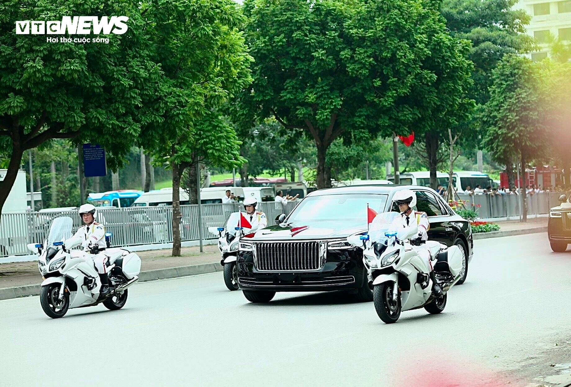 Tổng Bí thư, Chủ tịch Trung Quốc Tập Cận Bình đến Hà Nội - Ảnh 14. Tổng Bí thư, Chủ tịch Trung Quốc Tập Cận Bình đến Hà Nội - Ảnh 14.