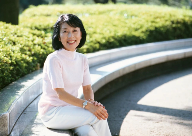 Tiết kiệm được hơn 720 triệu sau 5 năm nghỉ hưu, người phụ nữ 56 tuổi tiết lộ: Tôi xin tiền con gái và làm giúp việc theo giờ - Ảnh 1.