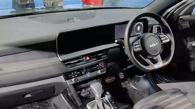 Hyundai Creta 2025 dự kiến ra mắt tháng sau: Thêm nhiều trang bị tiện nghi, công nghệ an toàn đấu HR-V, Xforce - Ảnh 4.