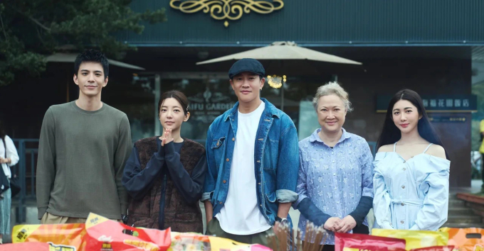 Lương Sơn Bá xấu nhất màn ảnh gặp tai nạn xe nghiêm trọng khi quay phim, hiện trường hỗn loạn khiến fan lo sốt vó - Ảnh 5.